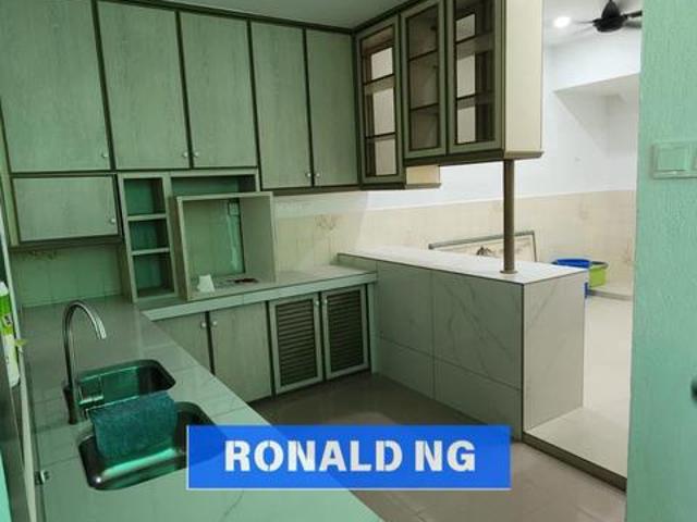Terraced House for rent in Barat Daya, George Town
