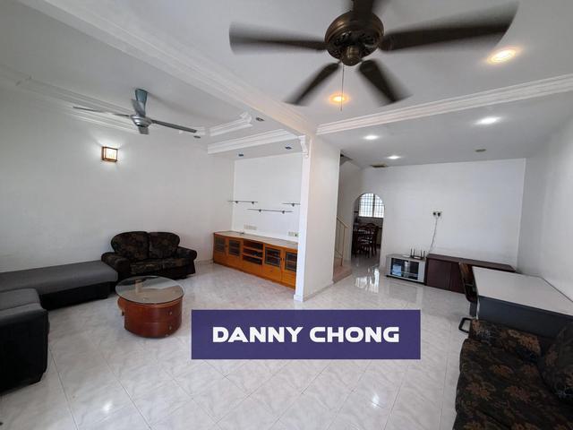 Terraced House for rent in Georgetown, Penang