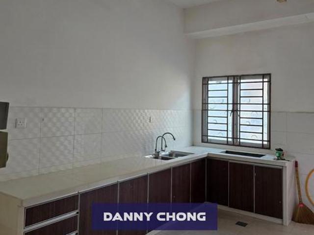 Terraced House for rent in Mukim 13, Georgetown