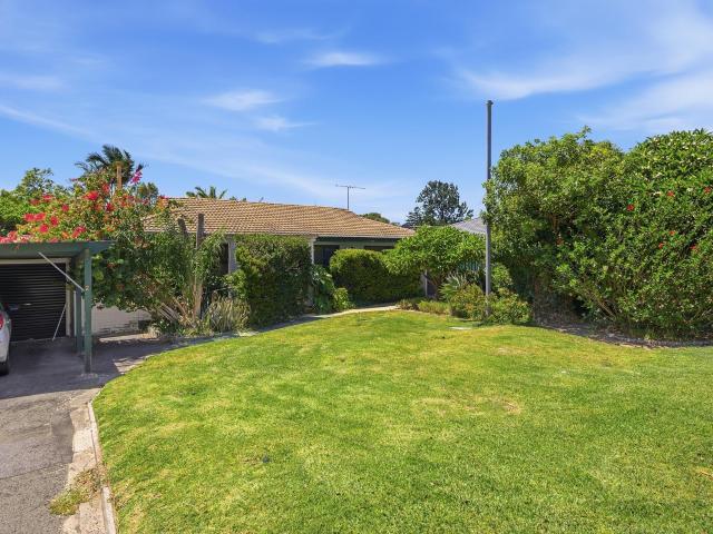 House for sale in High Wycombe, Western Australia