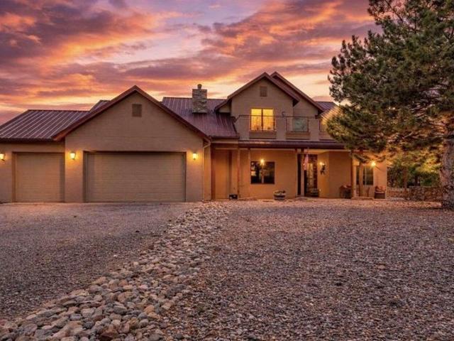 House for sale in Placitas, New Mexico