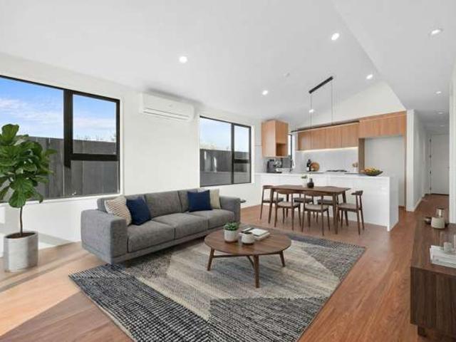 House for sale in Karaka, Franklin