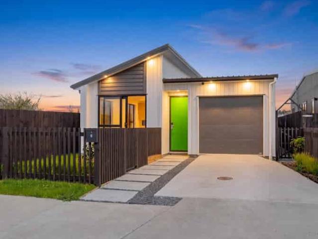 House for rent in Awhitu, Oroua County