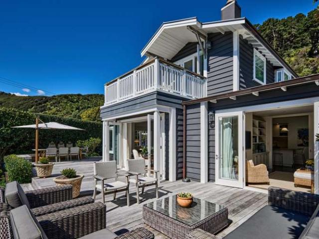 House for sale in Eastbourne, Lower Hutt