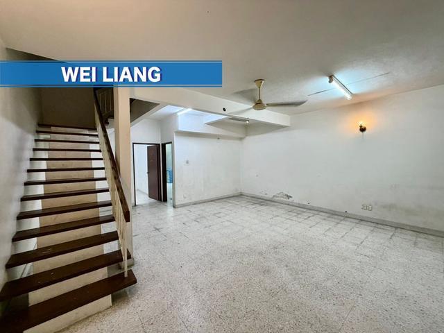 Terraced House for rent in Georgetown, Penang