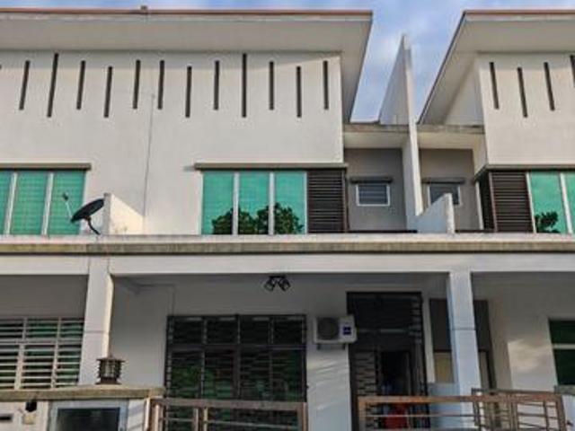 Terraced House for rent in Tanjong Sepat, Selangor