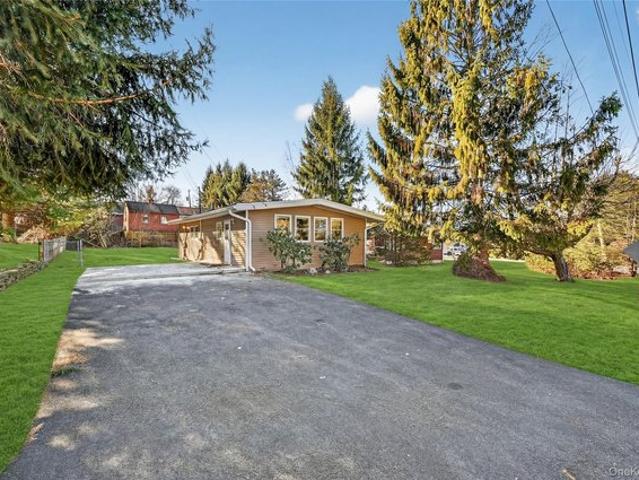 House for sale in Rock Hill, New York