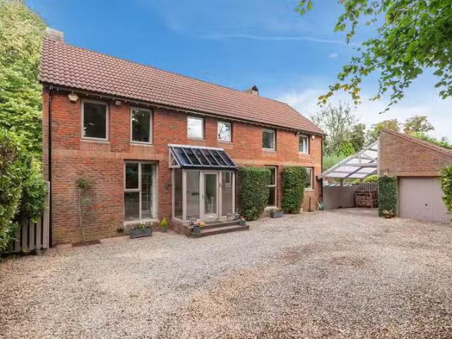 House for sale in Burnside, Ulster