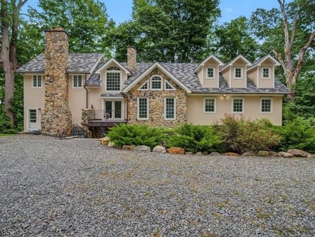 House for sale in Parsippany, New Jersey