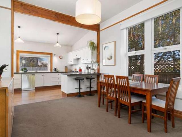 House for sale in Saint Albans, Canterbury