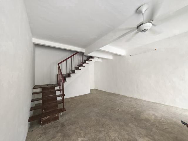 Terraced House for sale in Wellesley, Penang