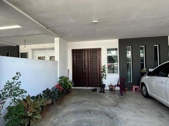 Terraced House for sale in Kuching