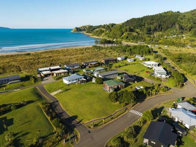 Land for sale in Mahia