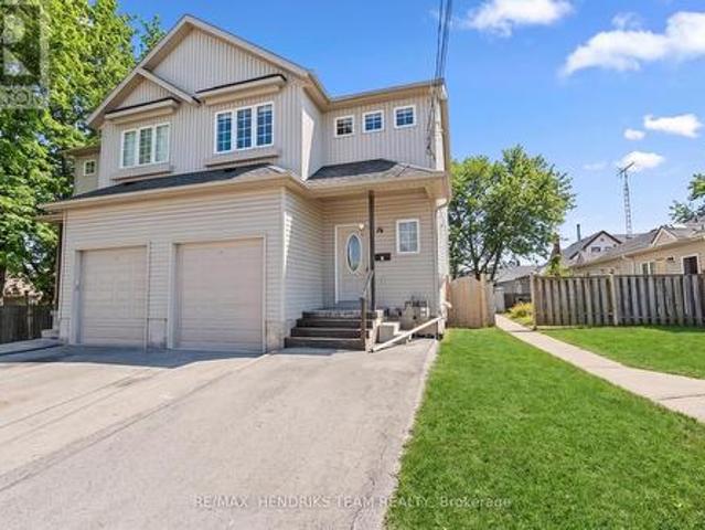 House for sale in Niagara, Ontario