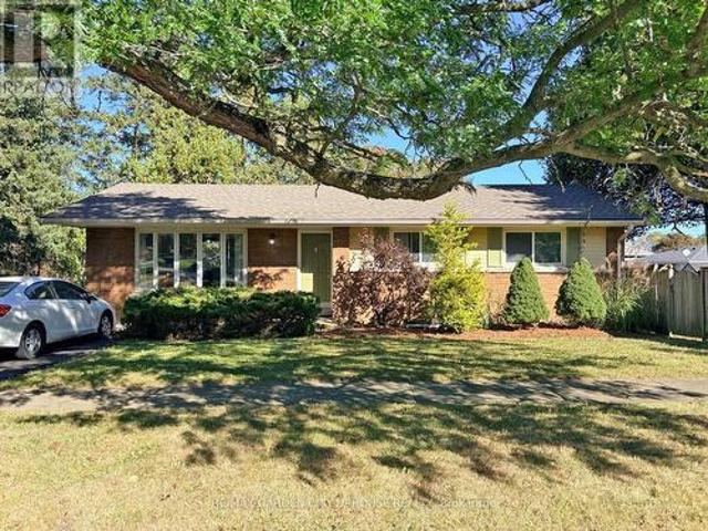 House for sale in St. Catharines, Golden Horseshoe