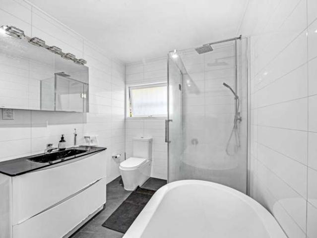 House for sale in Wairau Valley