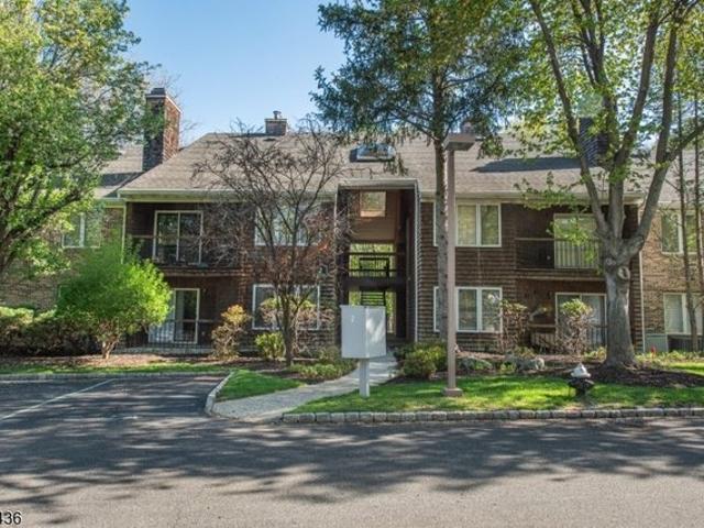 Condo for sale in Passaic, New Jersey