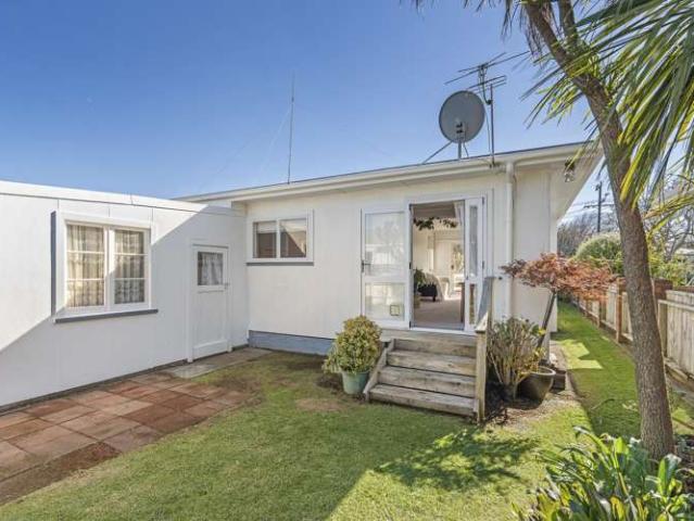 Townhouse for sale in Hillsborough, Taranaki