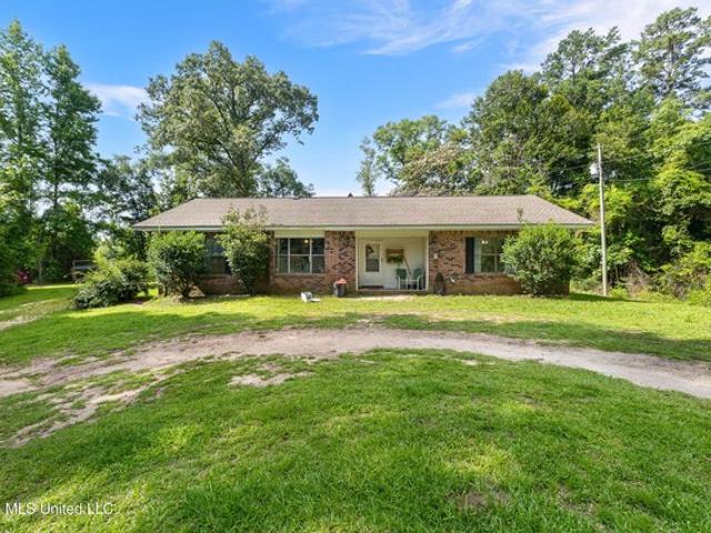 House for sale in New Augusta, Mississippi