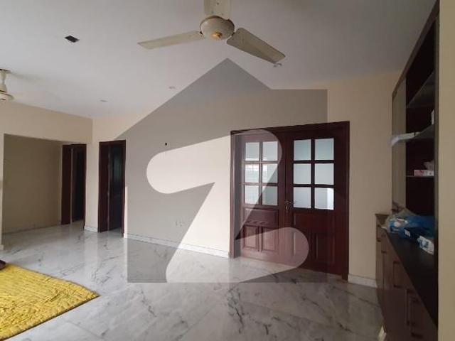 House for sale in 8 ڈی ایچ اے فیز, کراچی ڈویژن