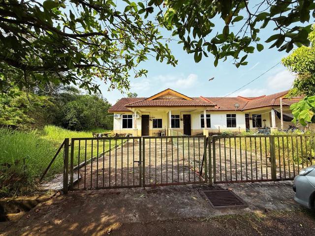 Terraced House for sale in Marang