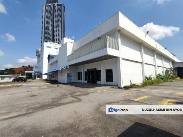 Warehouse for rent in Petaling, Damansara Damai