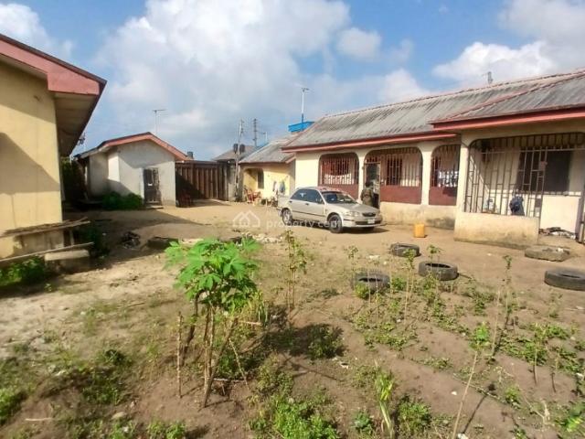 Flat for sale in Etche, Rivers