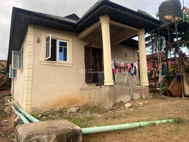 Flat for sale in Ikorodu, Lagos