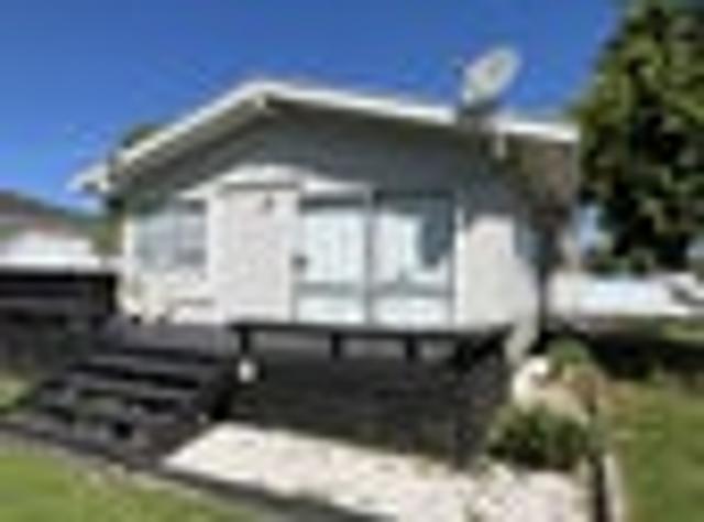 House for sale in Whangaparaoa, Oroua County