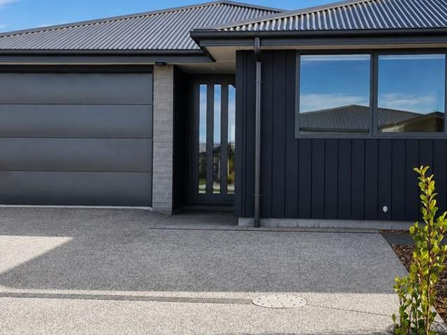 House for rent in Rolleston, Canterbury