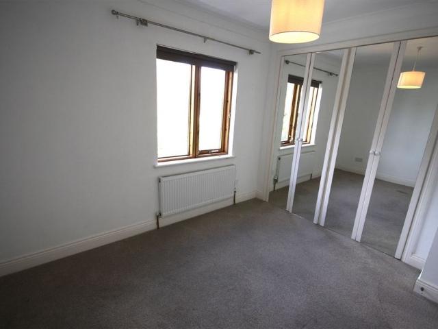 Townhouse to rent in Dalkey, North Tipperary