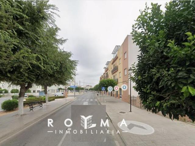 Casa en venta en La Algaba, Andalucía