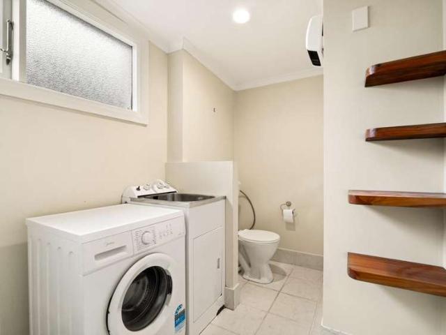 House for sale in Otakou