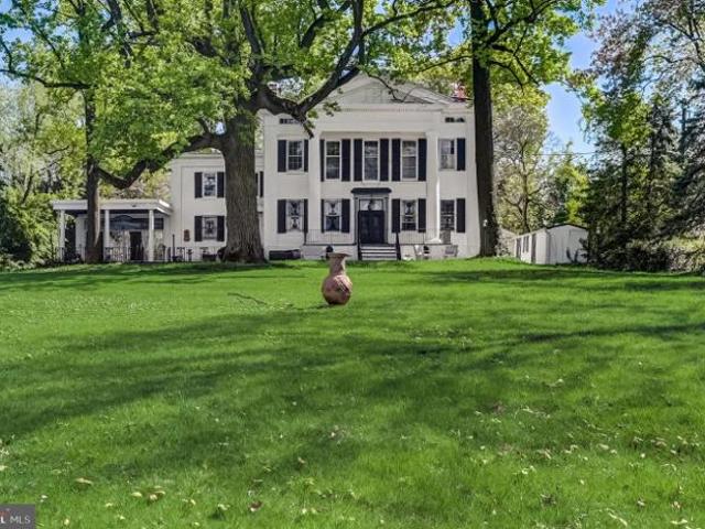 House for sale in Beverly, New Jersey