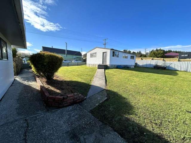 House for sale in Otakou