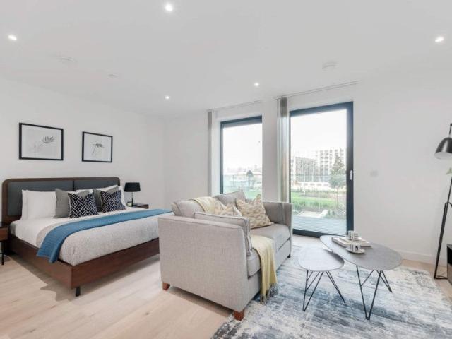 Studio for rent in Royal Wharf, Greater London