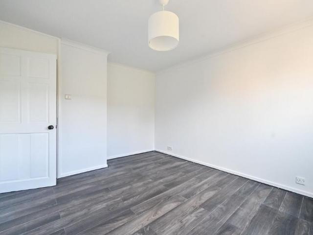 Apartment for rent in Bromley-by-Bow, Greater London