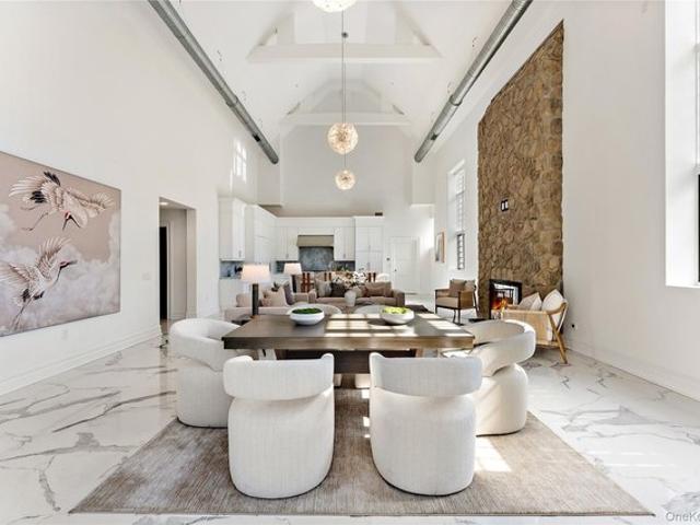 Condo for sale in Scarsdale, New York