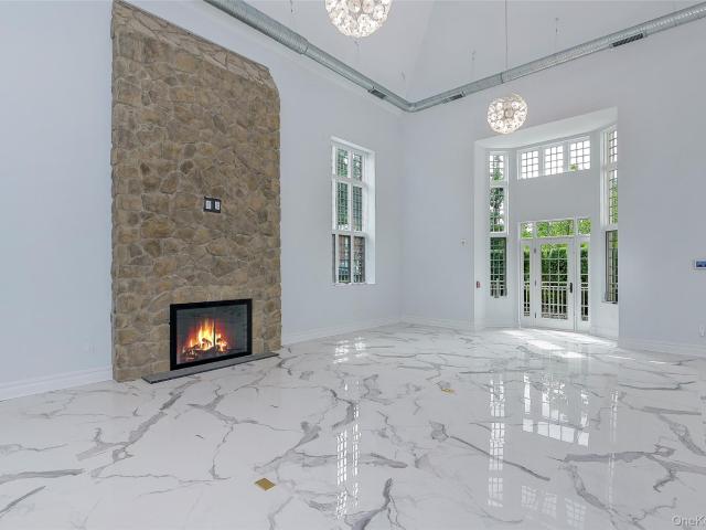 Condo for sale in Scarsdale, New York