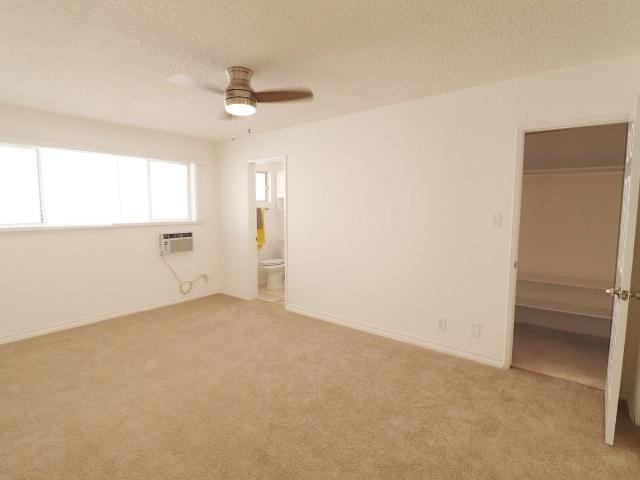 Apartment for rent in North Hollywood Neighborhood Council District, Canoga Park