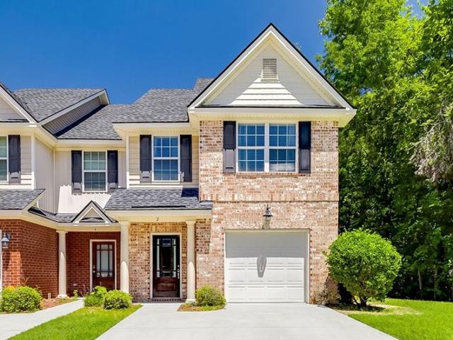 Townhouse for sale in Savannah, Georgia