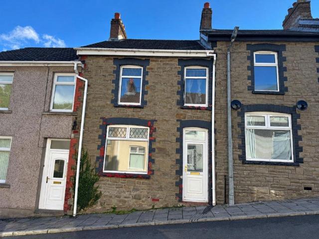 Apartment for rent in Croespen-maen, Crumlin