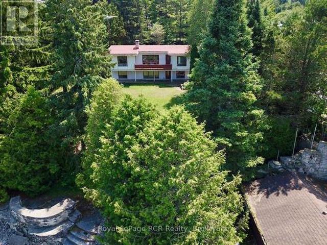 House for sale in Lions Head, Ontario
