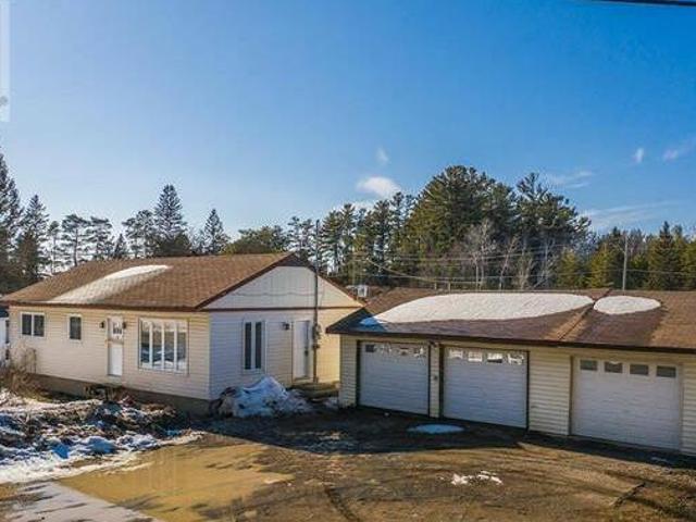 House for sale in Sault Sainte Marie, Ontario