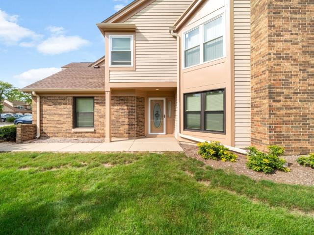 Townhouse for sale in Buffalo Grove, Illinois