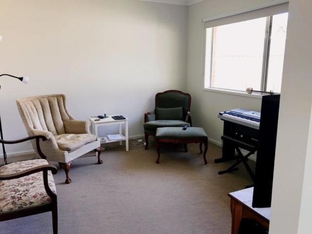 Apartment for rent in Woodend, Victoria