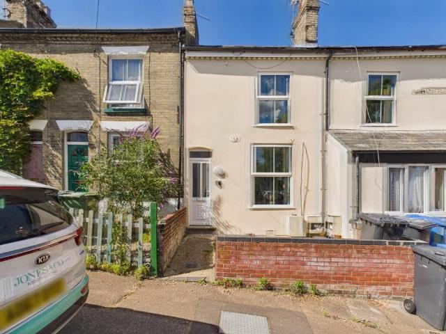 House for rent in Heigham Grove, East Bank