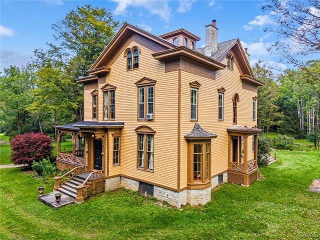 House for sale in Oneida, New York