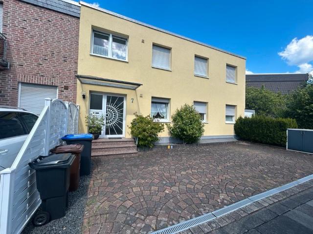 Wohnung kaufen in Alt-Frankenforst, Bergisch Gladbach