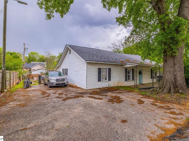 House for sale in Greenville, South Carolina